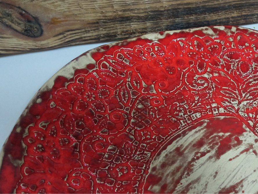 Patera ceramiczna czerwona